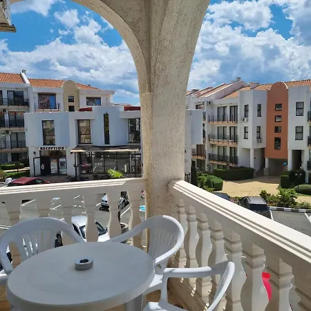 호텔 Lazur 1-5 Complex 스베티 블라스