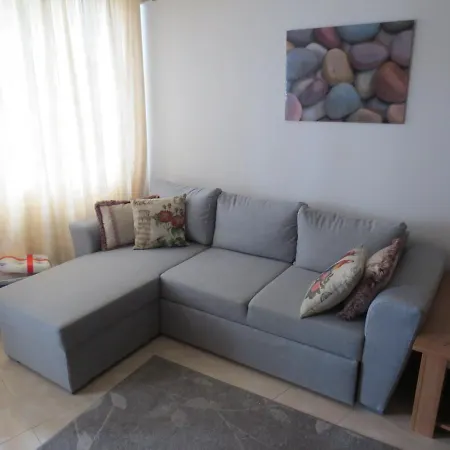 Lazur 1-5 Complex 스베티 블라스