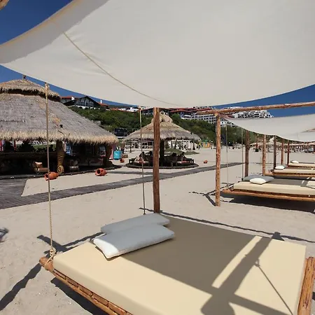 酒店 Lazur 1-5 Complex