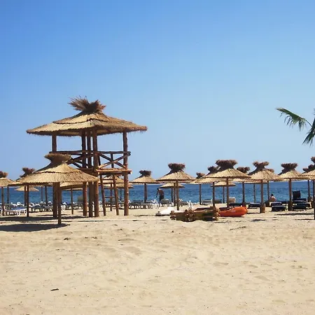 酒店 Lazur 1-5 Complex 4*